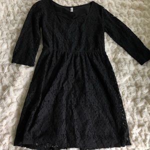 Black 3/4 sleeve lace dress